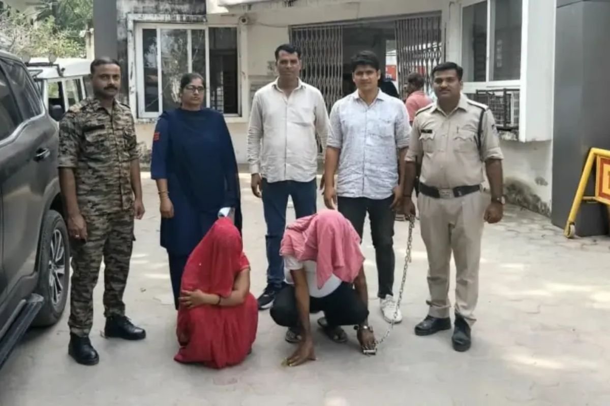 Bhind Honey Trap Gang Busted: भिंड में हनीट्रैप गैंग का बड़ा भंडाफोड़, अश्लील वीडियो बनाकर 52 साल के बुजुर्ग को किया ब्लैकमेल; महिला समेत 2 गिरफ्तार
