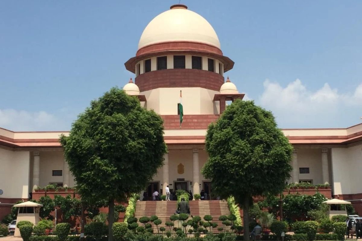 Supreme Court On Internet Access: “बच्चों का भी मौलिक अधिकार है इंटरनेट” – नाबालिगों के डिजिटल एक्सेस पर सुप्रीम कोर्ट की बड़ी और ऐतिहासिक टिप्पणी