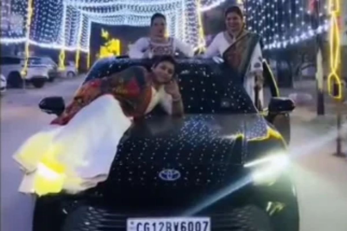 CG Korba Car Stunt: सोशल मीडिया पर लाइक्स का जानलेवा खेल, दर्ज हुई एफआईआर तो हवा हुई हेकड़ी!