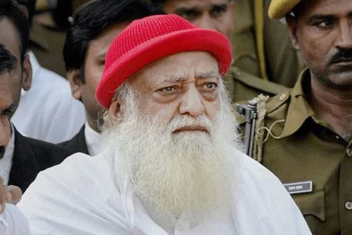 Asaram Bapu Ujjain Visit: पैरोल पर जेल से बाहर आए आसाराम, उज्जैन में करा रहे पंचकर्म