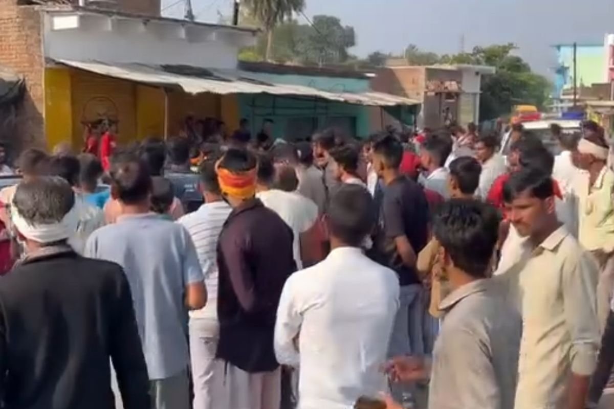 Tikamgarh Crime News: दिगौड़ा में कन्या भोज के दौरान फायरिंग, तुलसी अहिरवार की गोली मारकर हत्या