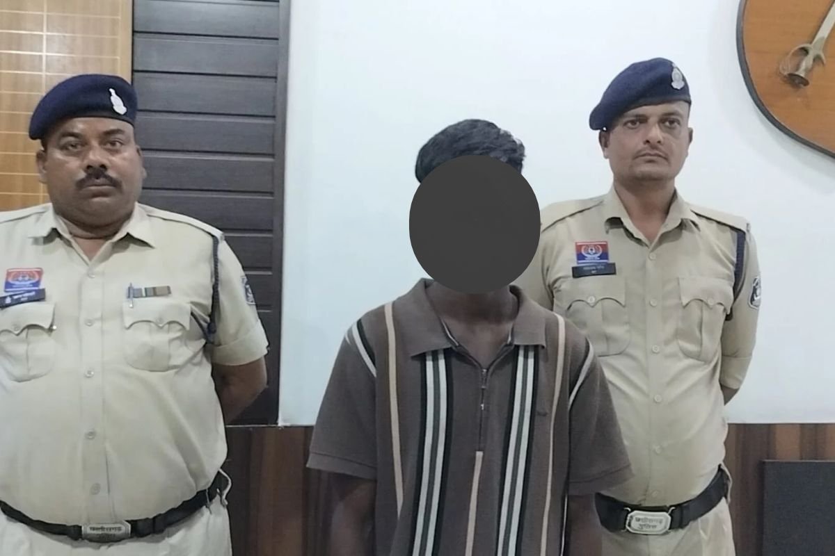 Raigarh Jootmil Police Action: बिरयानी के लिए पैसे जुटाने की खातिर हत्या, जूटमिल पुलिस ने 24 घंटे के भीतर किया अंधे कत्ल का खुलासा