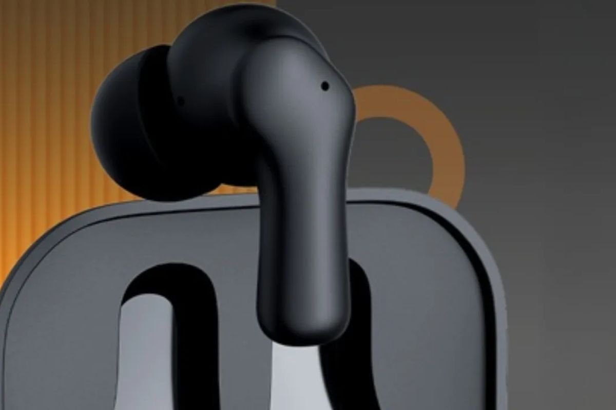 Tech Gadgets Sale: ईयरबड्स खरीदने का सही समय, Amazon और Flipkart की सेल में 5 से 7 हजार के बजट में मिल रहे शानदार मॉडल्स