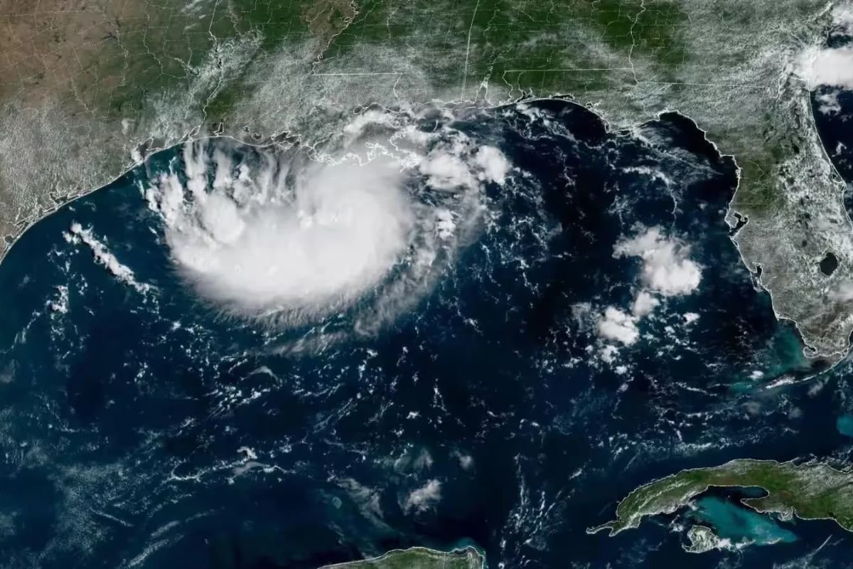 Chhattisgarh Cyclone Arnab High Alert: बंगाल की खाड़ी से उठे चक्रवात ‘अर्नब’ का छत्तीसगढ़ में खतरा, स्कूलों में की छुट्टी घोषित