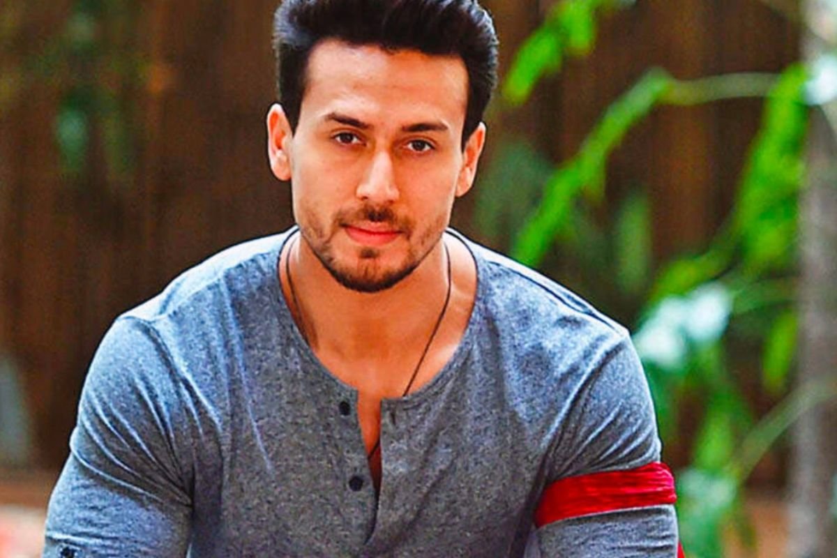 Tiger Shroff Car Firing Case Update: टाइगर श्रॉफ फायरिंग मामले में बड़ा खुलासा, आरोपियों के मोबाइल से मिले वॉइस नोट्स