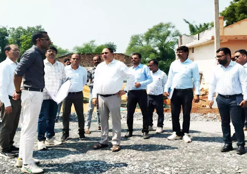 CG News: अब दफ्तर में बैठकर नहीं चलेगा काम! PWD सचिव ने सड़कों-पुलों का किया निरीक्षण