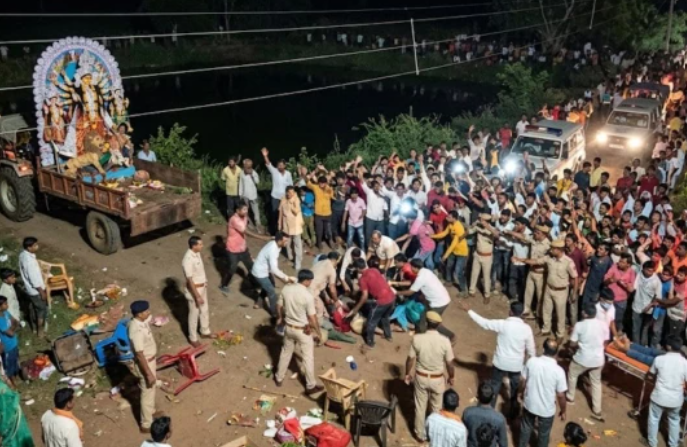 Jabalpur Accident: दुर्गा विसर्जन के बीच मौत बनकर गिरा बिजली का तार! 2 युवकों की मौत, 10 लोग झुलसे