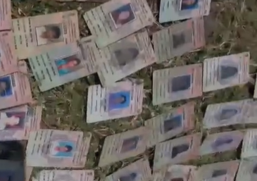 MP News: नर्मदा किनारे मिले राऊ विधानसभा के सैकड़ों वोटर ID कार्ड, कांग्रेस ने उठाई जांच की मांग