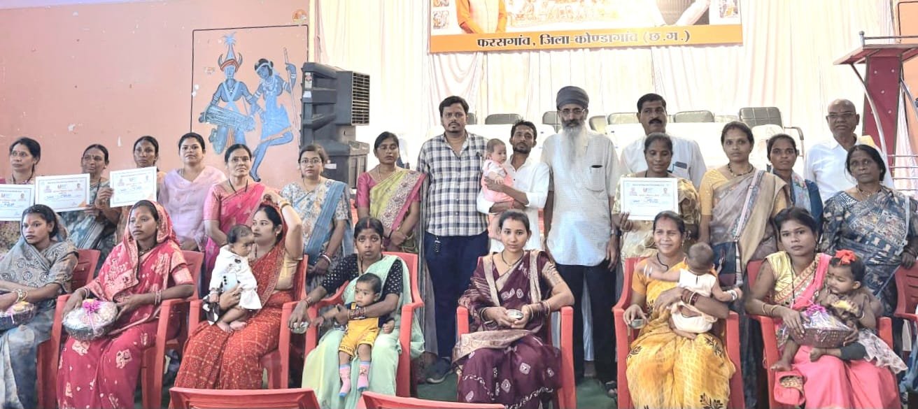 CG News: फरसगांव में सेवा सेतु शिविर का आयोजन, 32 आवेदन हुए प्राप्त; 10 हितग्राहियों को प्रधानमंत्री आवास की स्वीकृति