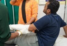 MP Rewa Workers Hostage: गुजरात में रीवा के दो कर्मचारियों को बंधक बनाकर मारपीट का आरोप, रीवा प्रशासन ने कराया मुक्त