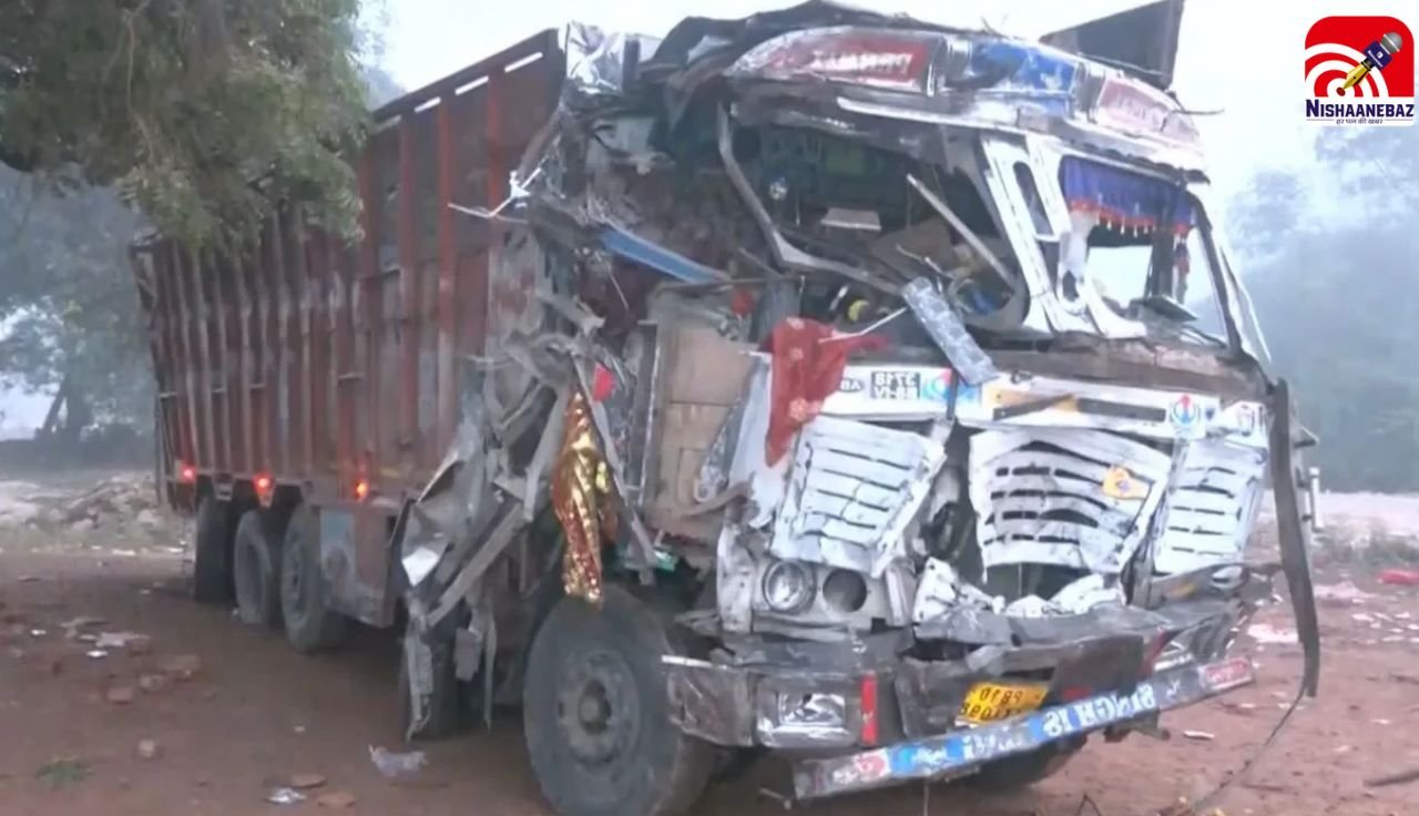 Gwalior Accident: चेकपोस्ट तोड़कर श्रद्धालुओं की भीड़ में घुसा ट्रक, कैसे हुआ शीतला माता मंदिर हादसा?